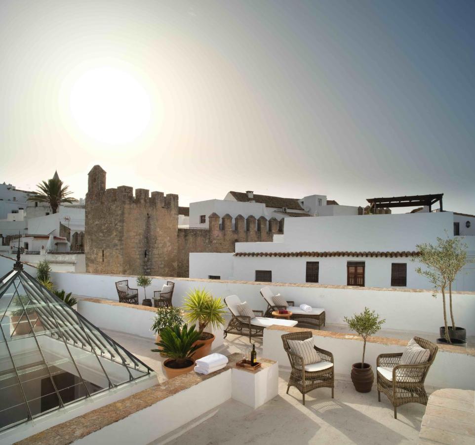 Hotel Plaza 18 - Grupo Califa Vejer de la Frontera Dış mekan fotoğraf