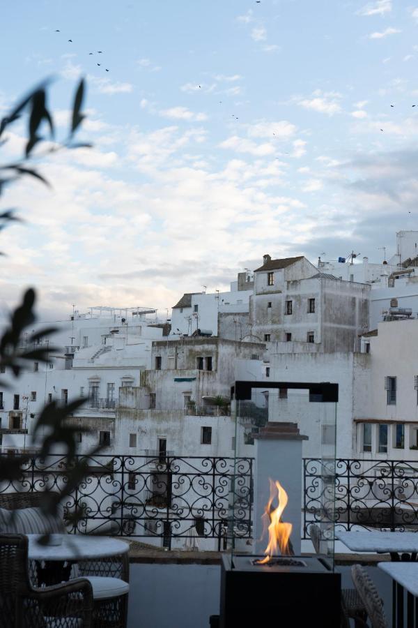 Hotel Plaza 18 - Grupo Califa Vejer de la Frontera Dış mekan fotoğraf